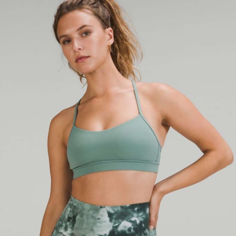 EUC 🍋 Lululemon Flow Y Bra Size 6